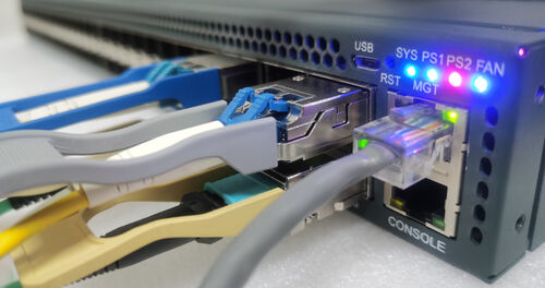 Latest company news about ایجاد پایه های امنیت سایبری بدون اعتماد با NetTAP NT-VPP-5690G